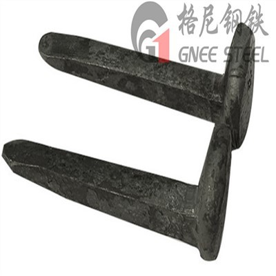 Šunų smaigalys 12 kg geležinkelio