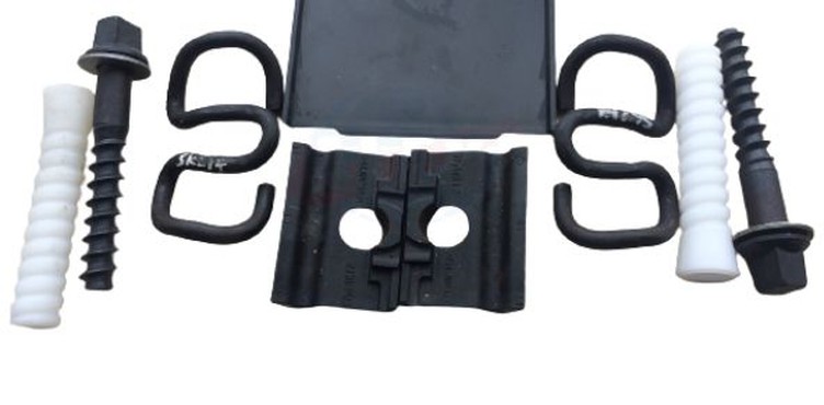 clip track clip track